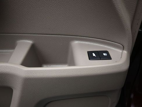 Used 2016 Honda Pilot EX-L image 11