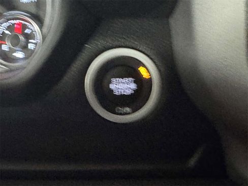 Used 2023 RAM 1500 Big Horn image 30