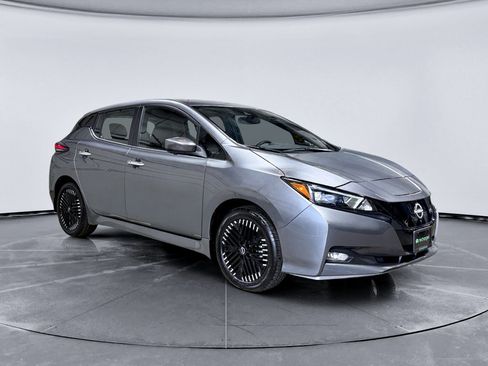 Used 2024 Nissan Leaf SV Plus FWD image 4