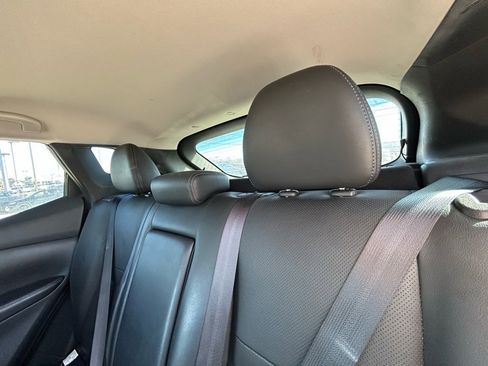 Used 2017 Nissan Rogue Sport SL w/ SL Premium Package image 27