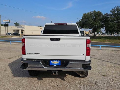 Used 2025 Chevrolet Silverado 2500 LT AWD/4WD image 7