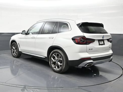 Used 2024 BMW X3 sDrive30i w/ Convenience Package w/ZPA RWD image 3