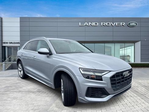 Used 2022 Audi Q8 Premium w/ Convenience Package AWD/4WD image 5