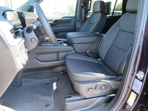 New 2026 Chevrolet Tahoe Premier AWD/4WD image 21