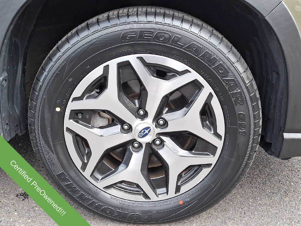 Used 2023 Subaru Forester Premium AWD/4WD image 9