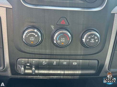 Used 2018 RAM 2500 Tradesman w/ Chrome Appearance Group AWD/4WD image 24