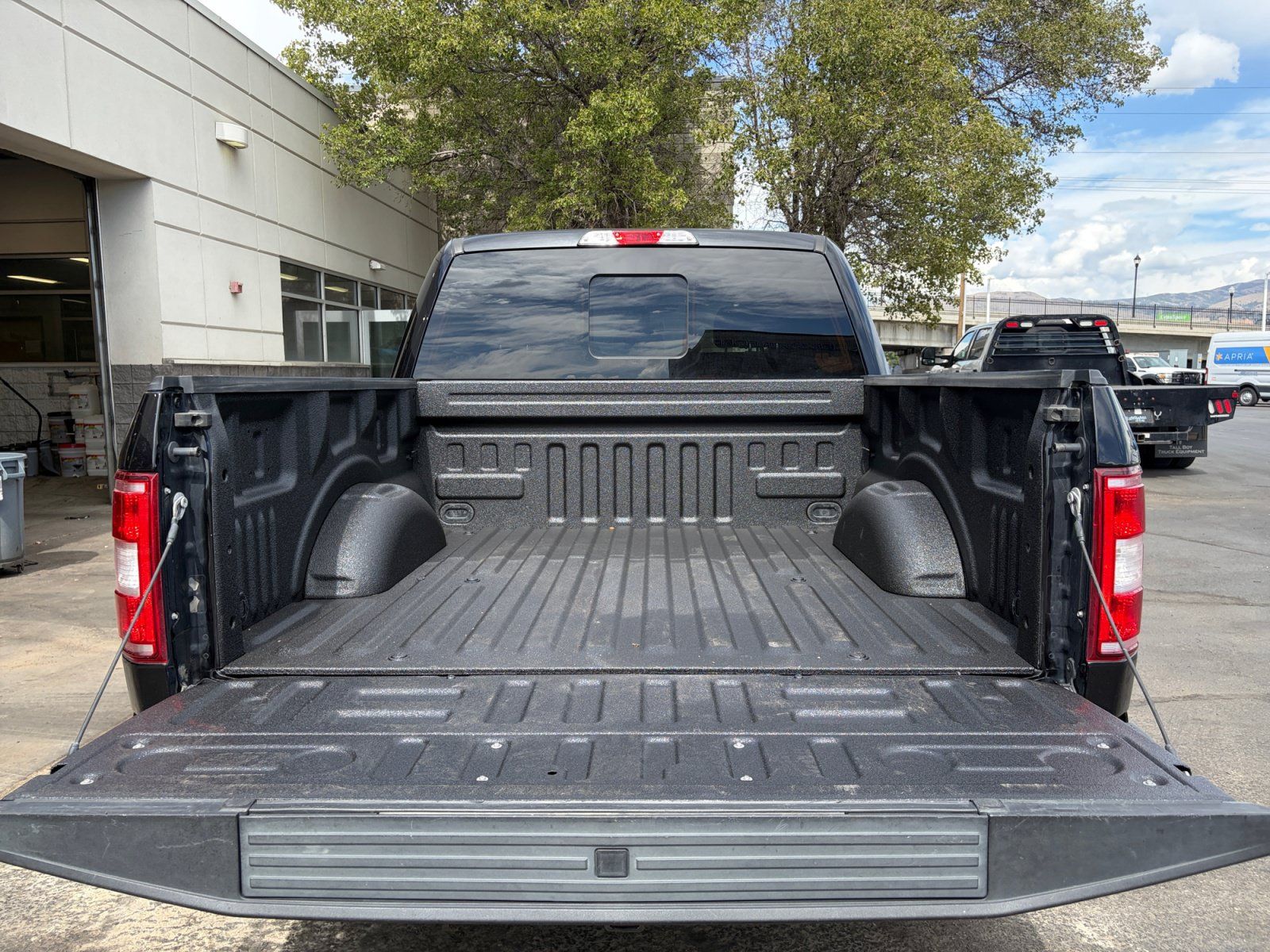 Certified 2020 Ford F150 XLT w/ Equipment Group 302A Luxury AWD/4WD image 30