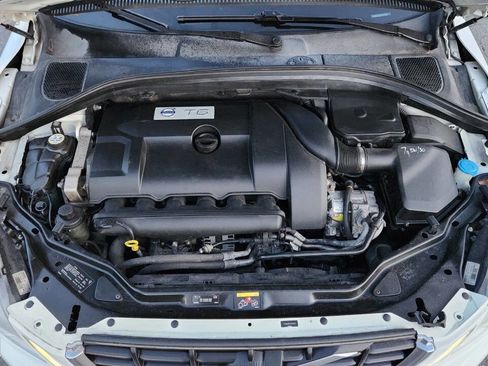 Used 2010 Volvo XC60 T6 image 49