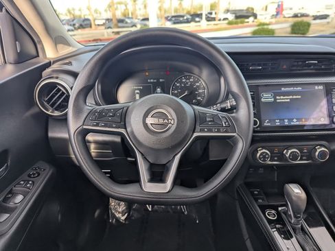 Certified 2024 Nissan Kicks SV image 25