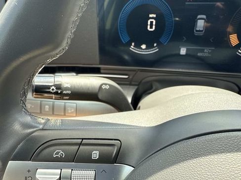 Certified 2024 Hyundai Kona SEL AWD/4WD image 31