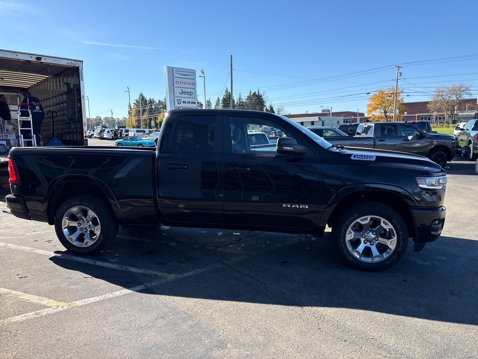 Used 2025 RAM 1500 Big Horn AWD/4WD image 6