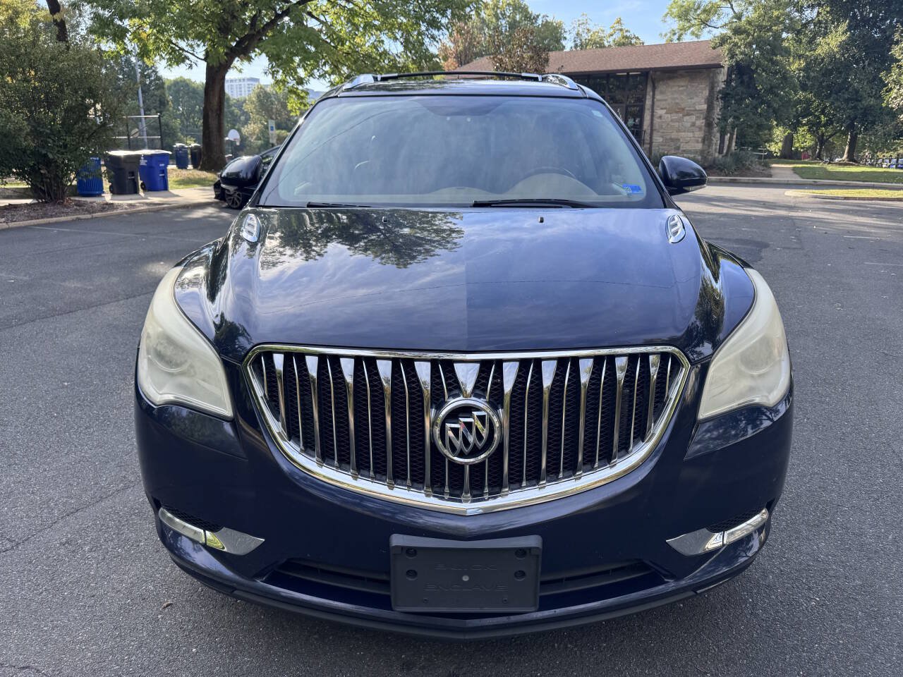 Used 2015 Buick Enclave Leather FWD image 3