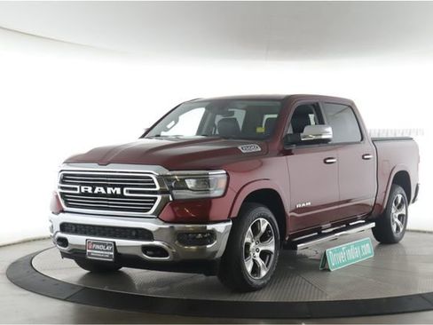 Used 2022 RAM 1500 Laramie AWD/4WD image 10