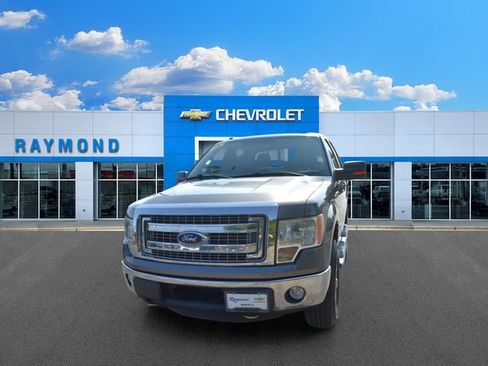 Used 2014 Ford F150 XLT w/ Equipment Group 302A Luxury AWD/4WD image 8