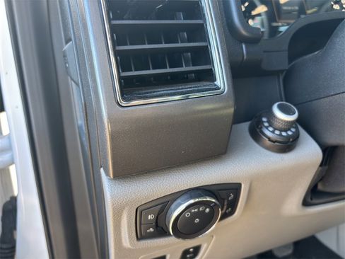 Certified 2019 Ford F150 XLT w/ Equipment Group 302A Luxury image 39