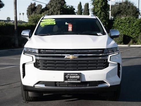 Used 2024 Chevrolet Suburban Premier image 37