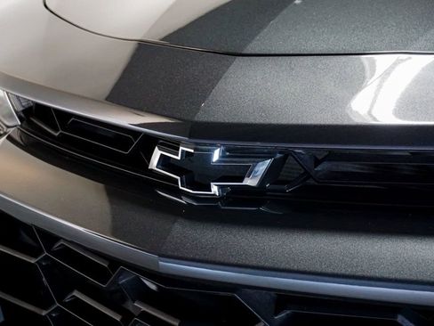 Used 2018 Chevrolet Camaro ZL1 image 51