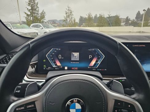 Used 2024 BMW X6 xDrive40i image 27