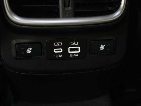 Used 2024 Subaru Outback Limited AWD/4WD image 17