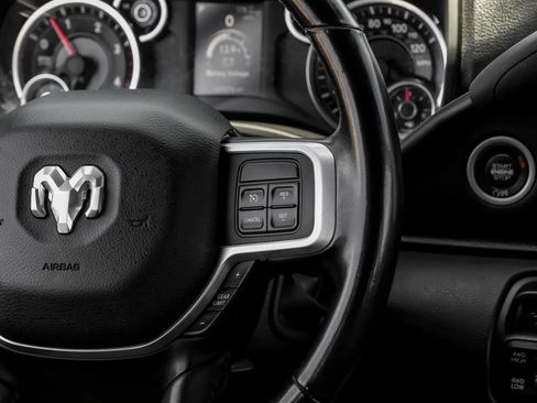 Used 2021 RAM 3500 Big Horn w/ Night Edition AWD/4WD image 22