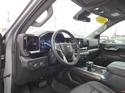 Certified 2024 Chevrolet Silverado 1500 LTZ w/ LTZ Convenience Package II image 29