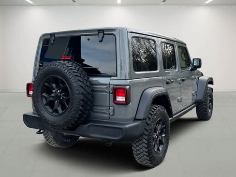 Used 2022 Jeep Wrangler Unlimited Willys image 6