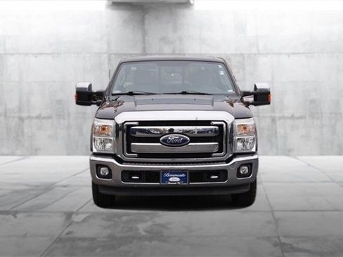 Used 2011 Ford F350 XLT w/ XLT Premium Pkg image 4