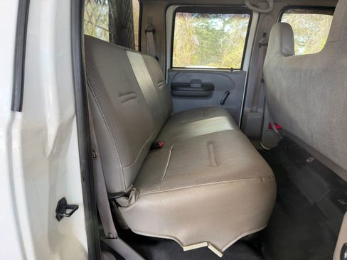 Used 2001 Ford F350 4x4 Crew Cab Super Duty image 12