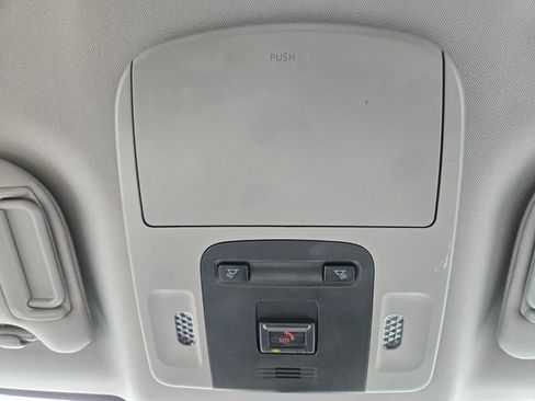 Used 2022 Toyota Camry LE FWD image 21