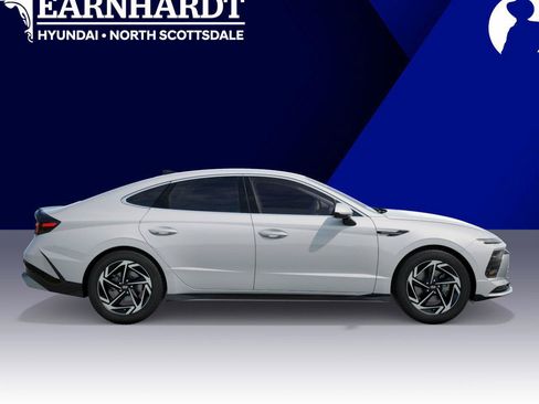 New 2026 Hyundai Sonata SEL FWD image 7