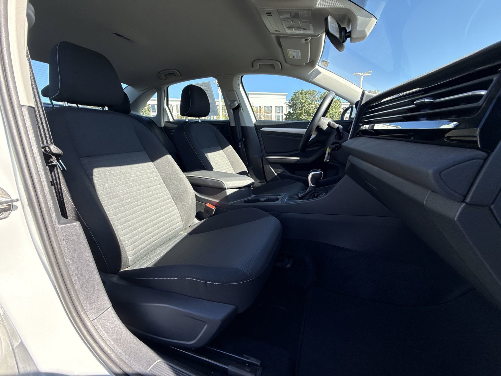 Used 2025 Volkswagen Jetta S FWD image 24