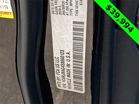 Used 2025 Jeep Grand Cherokee L Altitude image 30