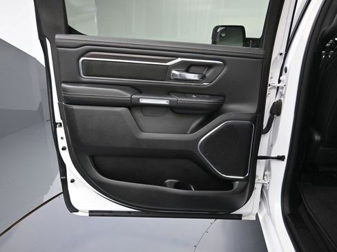 Used 2025 RAM 1500 Laramie image 22
