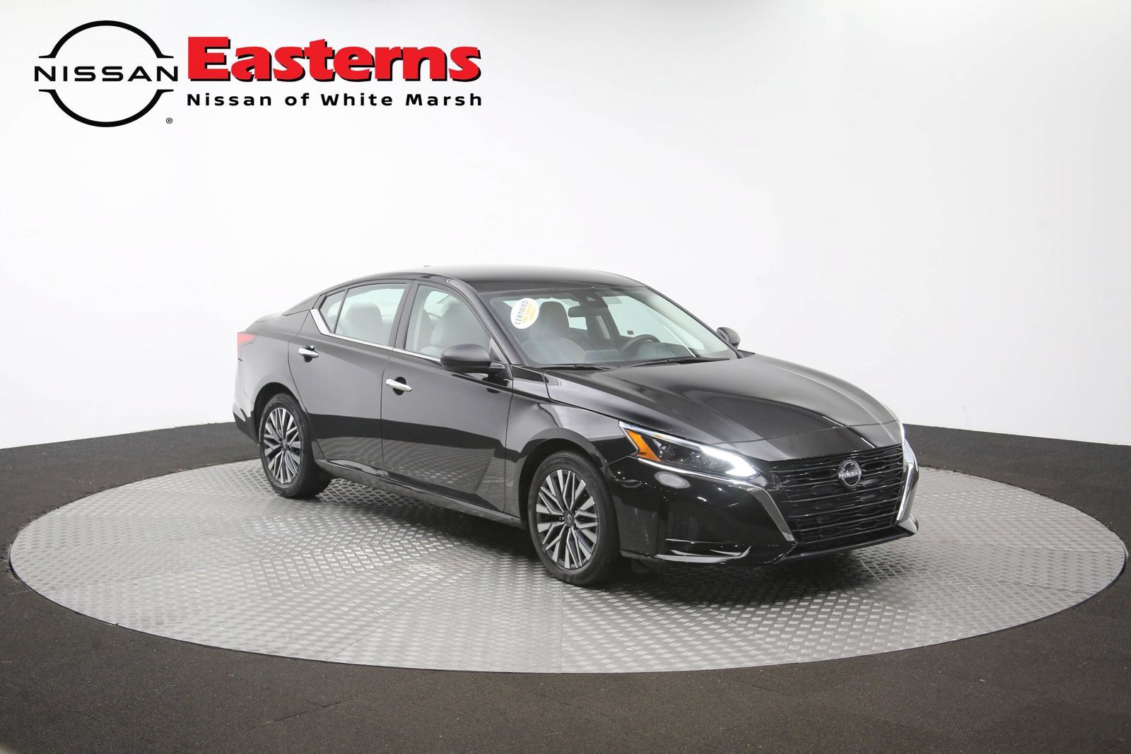 Used 2024 Nissan Altima 2.5 SV FWD image 47