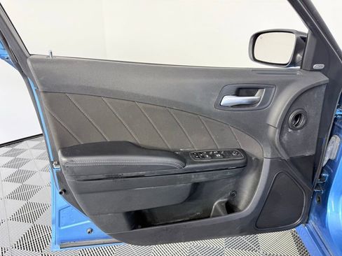 Used 2023 Dodge Charger GT w/ Blacktop Package image 9