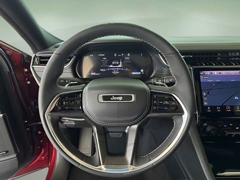 Used 2024 Jeep Grand Cherokee L Overland image 43