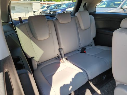 Certified 2023 Honda Odyssey EX-L image 16