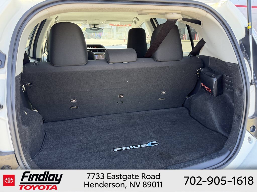 Certified 2018 Toyota Prius C One w/ Carpet Mat Package FWD image 17