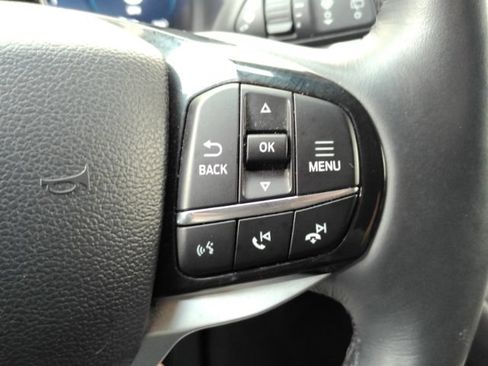 Used 2025 Ford Explorer Platinum w/ LUX Leather Package AWD/4WD image 41