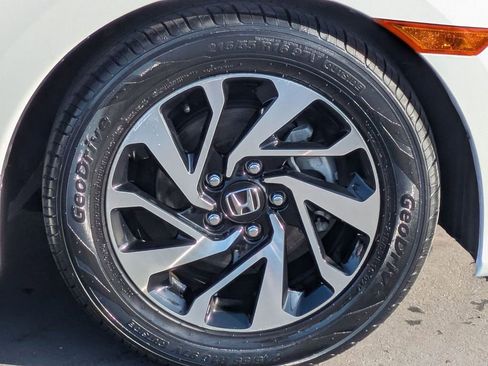 Certified 2017 Honda Civic LX-P image 22