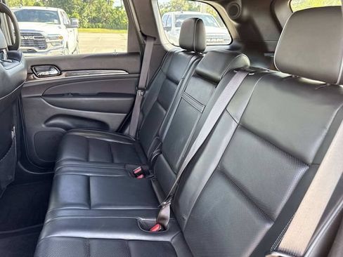 Used 2021 Jeep Grand Cherokee Overland RWD image 11