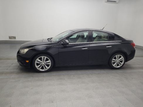 Used 2013 Chevrolet Cruze LTZ image 2