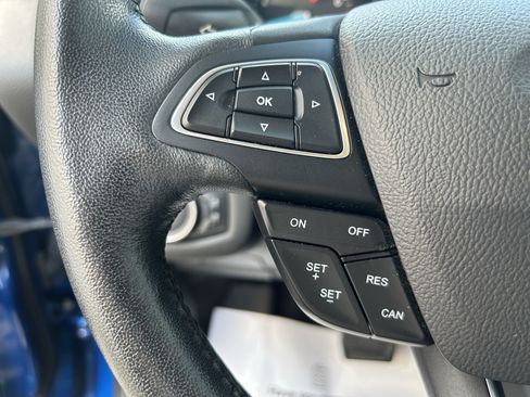 Used 2019 Ford Escape SEL AWD/4WD image 22