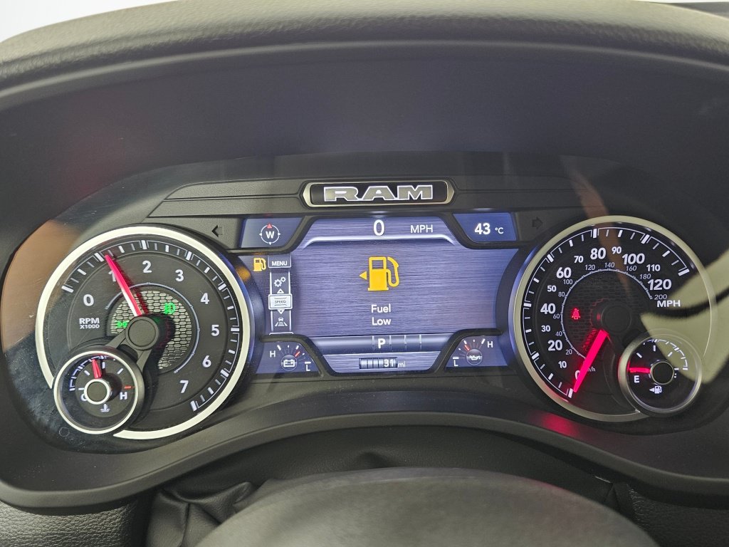 New 2026 RAM 1500 Express AWD/4WD image 25