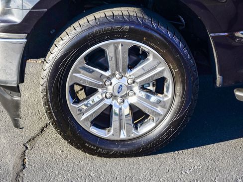 Used 2019 Ford F150 XLT w/ Equipment Group 302A Luxury image 10