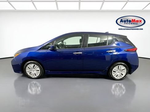 Used 2025 Nissan Leaf S FWD image 6