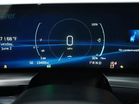 Used 2024 Cadillac Lyriq Sport AWD/4WD image 7