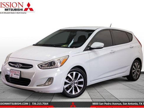 Used 2016 Hyundai Accent Sport image 1