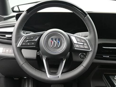 New 2026 Buick Enclave Avenir w/ Super Cruise Package FWD image 30