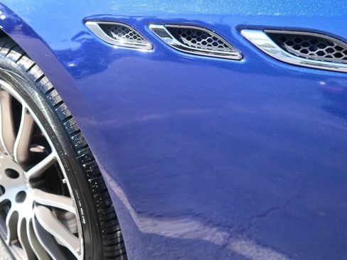 Used 2017 Maserati Ghibli image 53